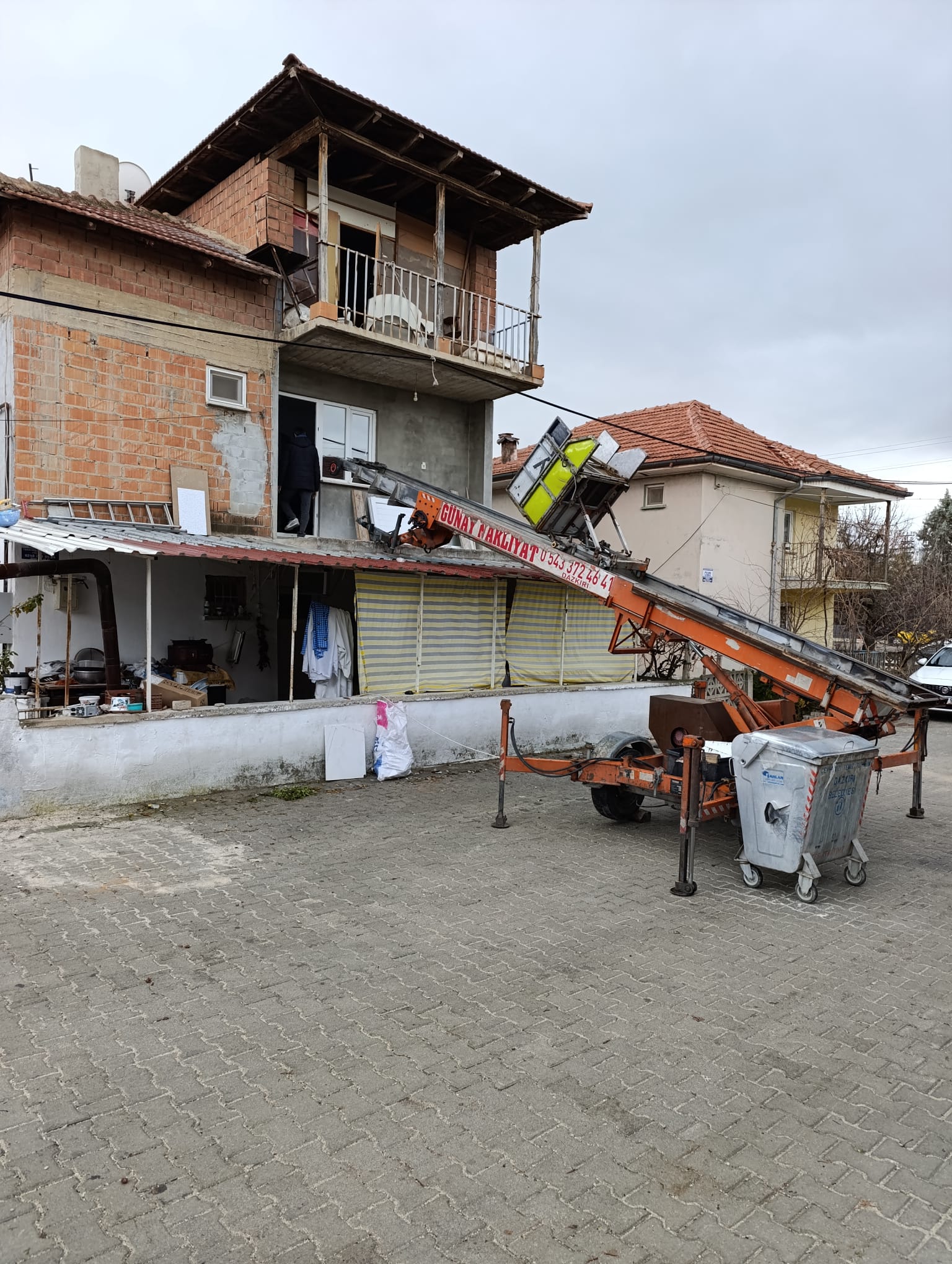 dinargunayevdenevenakliyat-0 (1) dinargunayevdenevenakliyat-0 (1)